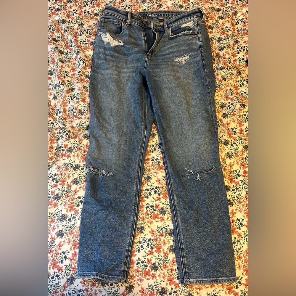 American eagle mom straight jeans